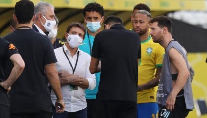 巴阿战中断该如何收场？阿媒：FIFA可能明年做决定