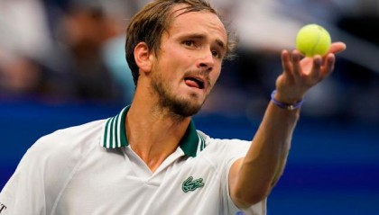 开云体育网址-连续三年进美网四强 梅德维德夫半决赛将对阵00后